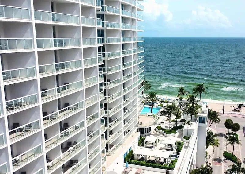 Top 10+Best Hilton Hotels in Florida for 2024 9 Hilton Fort Lauderdale Beach Resort