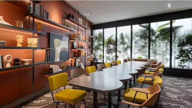Best Hilton in Paris Flyertalk For 2024 37 canopy-by-hilton-paris-trocadero-3