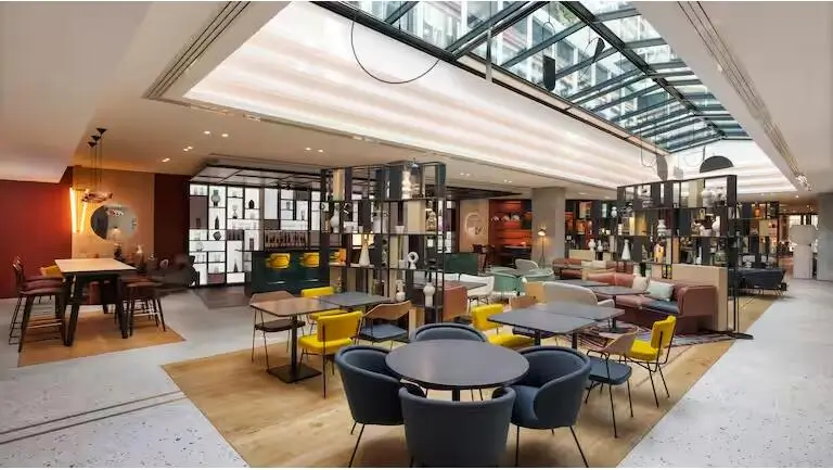 Best Hilton in Paris Flyertalk For 2024 42 canopy-by-hilton-paris-trocadero-8